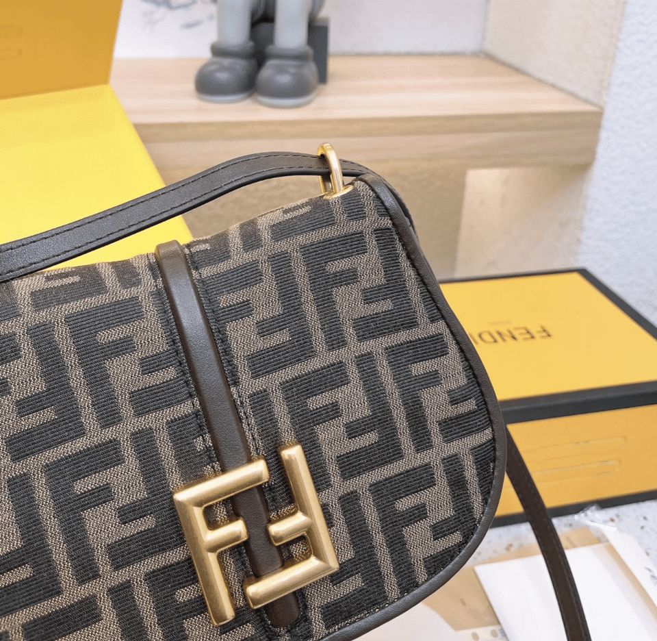 Fendi C’Mon Small Brown Ff Jacquard Fabric Bag 20Cm view 6