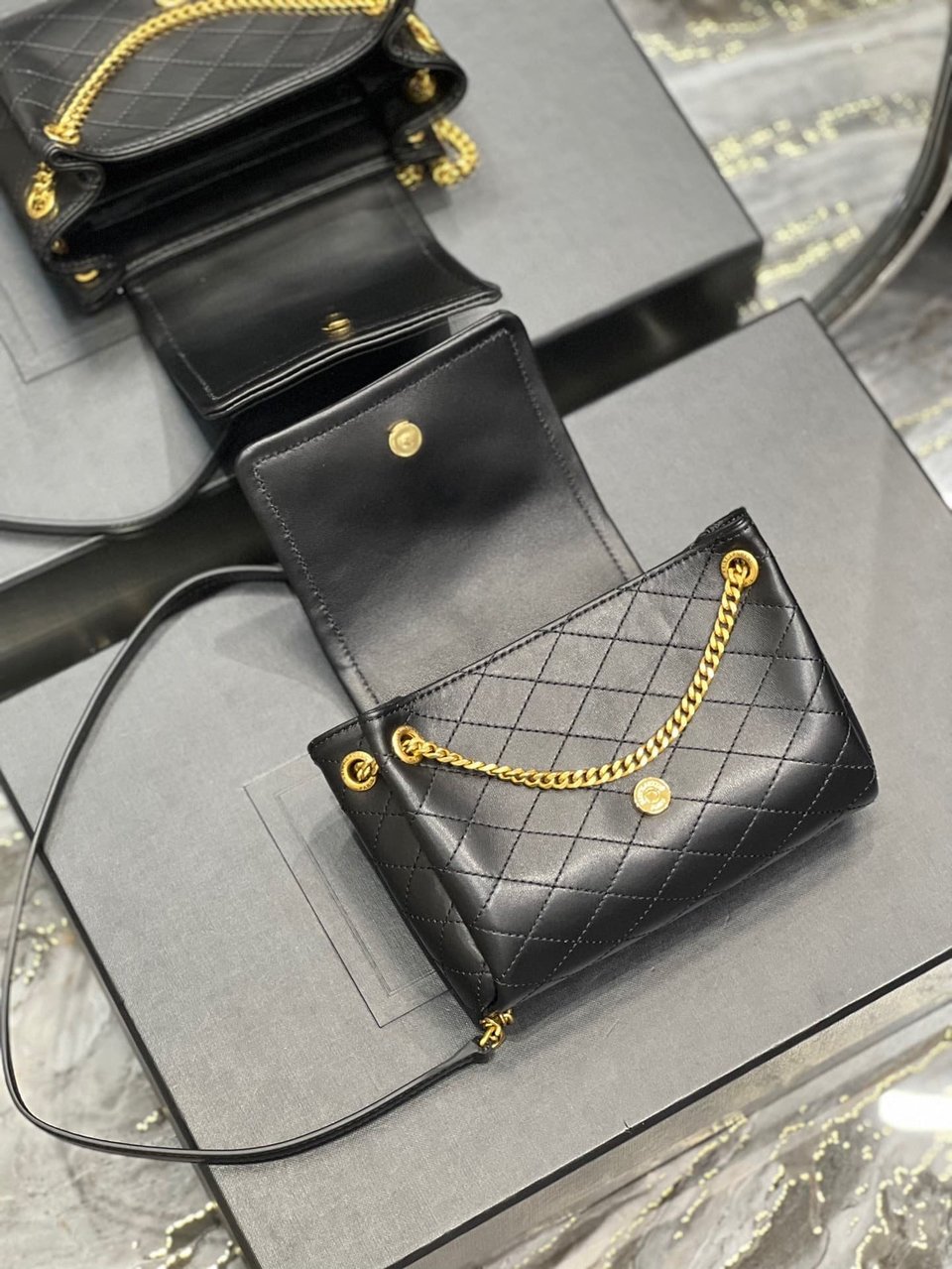 Saint Laurent Mini Nolita In Black 18Cm view 5