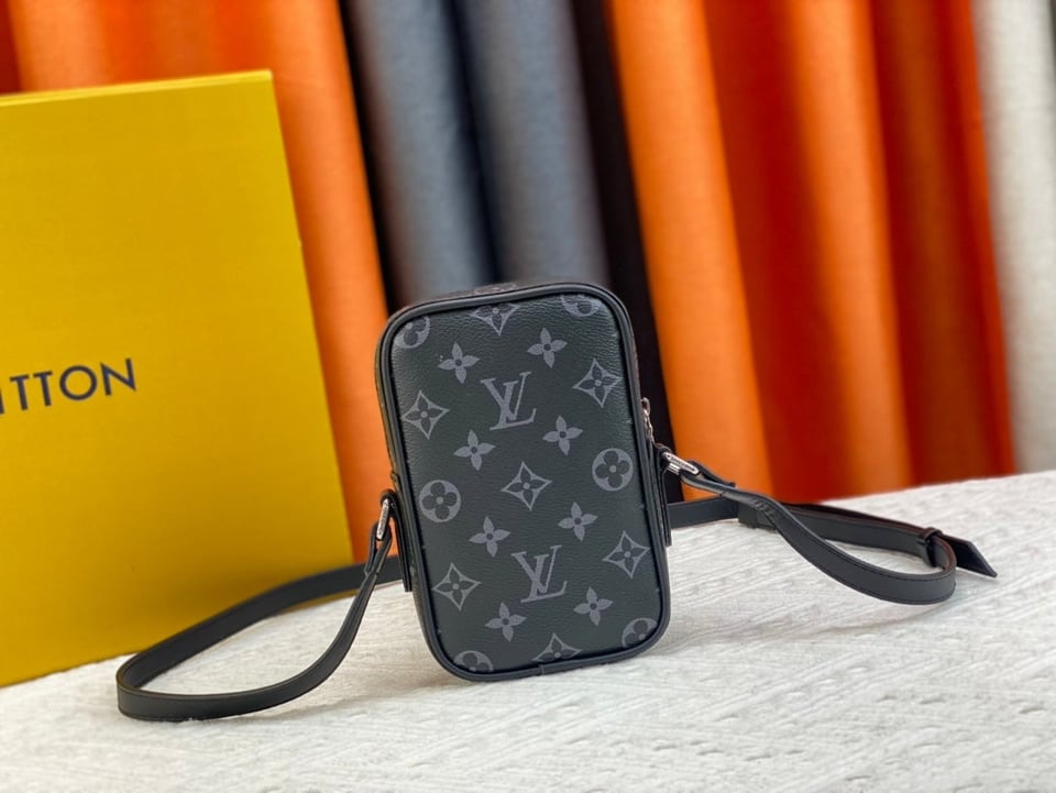 Louis Vuitton Danube Ppm Trunk Print Monogram Eclipse 17Cm M45928 view 5