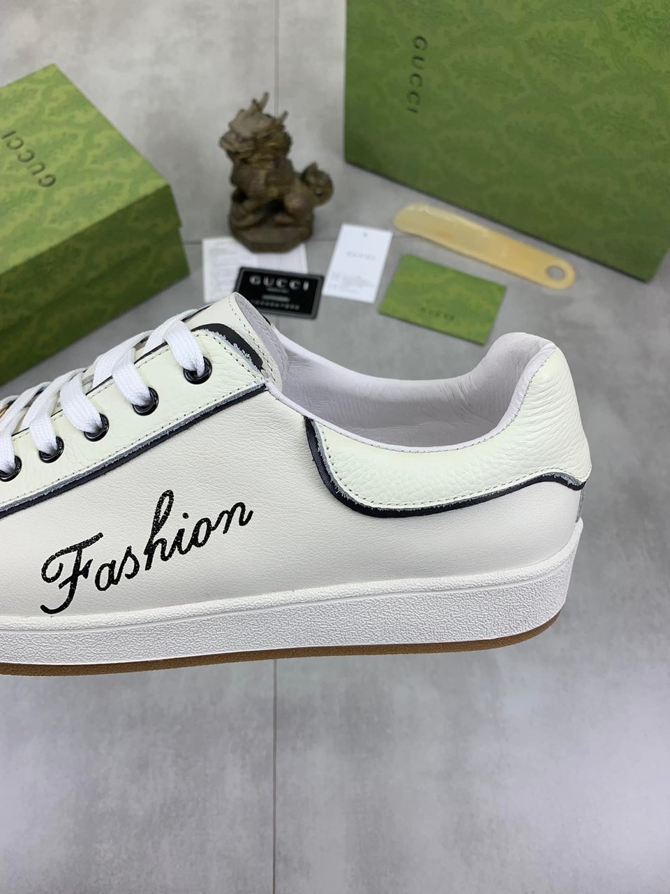 Gucci Classic Fashion Sneaker With Edge White view 5