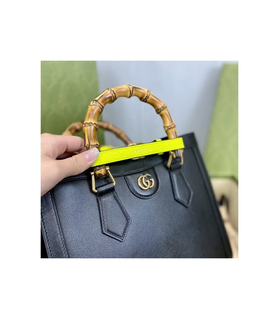 Gucci Diana Small Tote Bag Black view 15