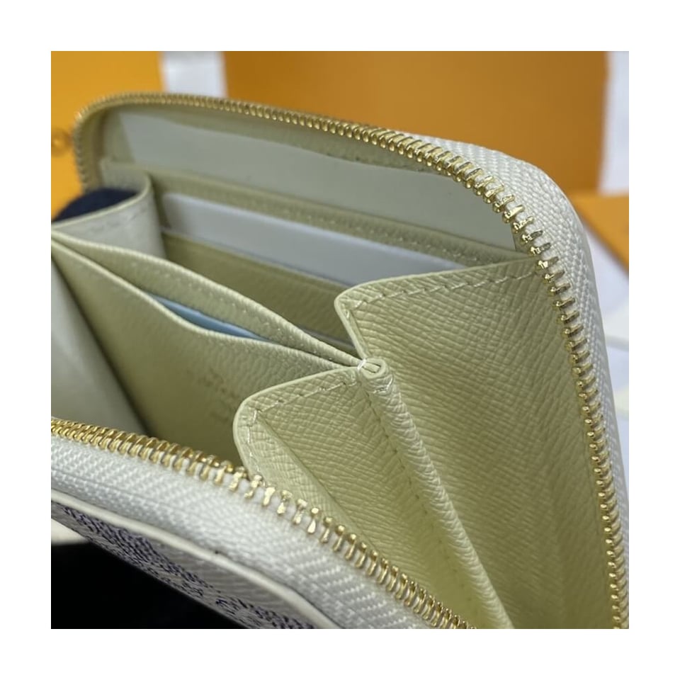 Louis Vuitton Damier Azur Zippy Coin Purse Beige view 10