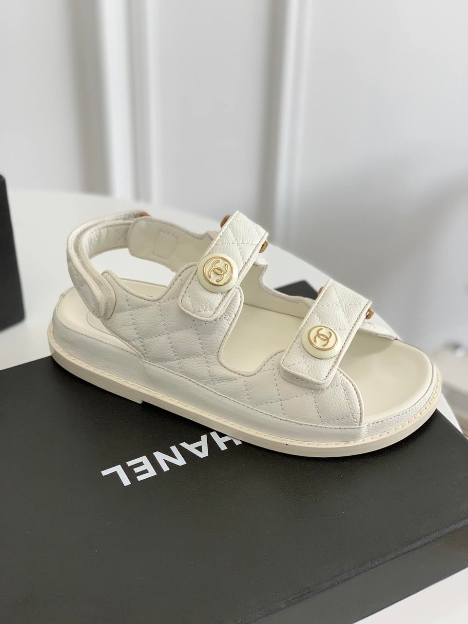 Chanel Cc Button Velcro White Sandals Grained Calfskin Leather view 6