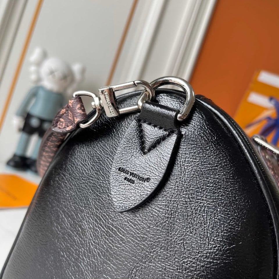 Louis Vuitton Speedy Soft 30 Bag Black LV Vibe M29419 view 5