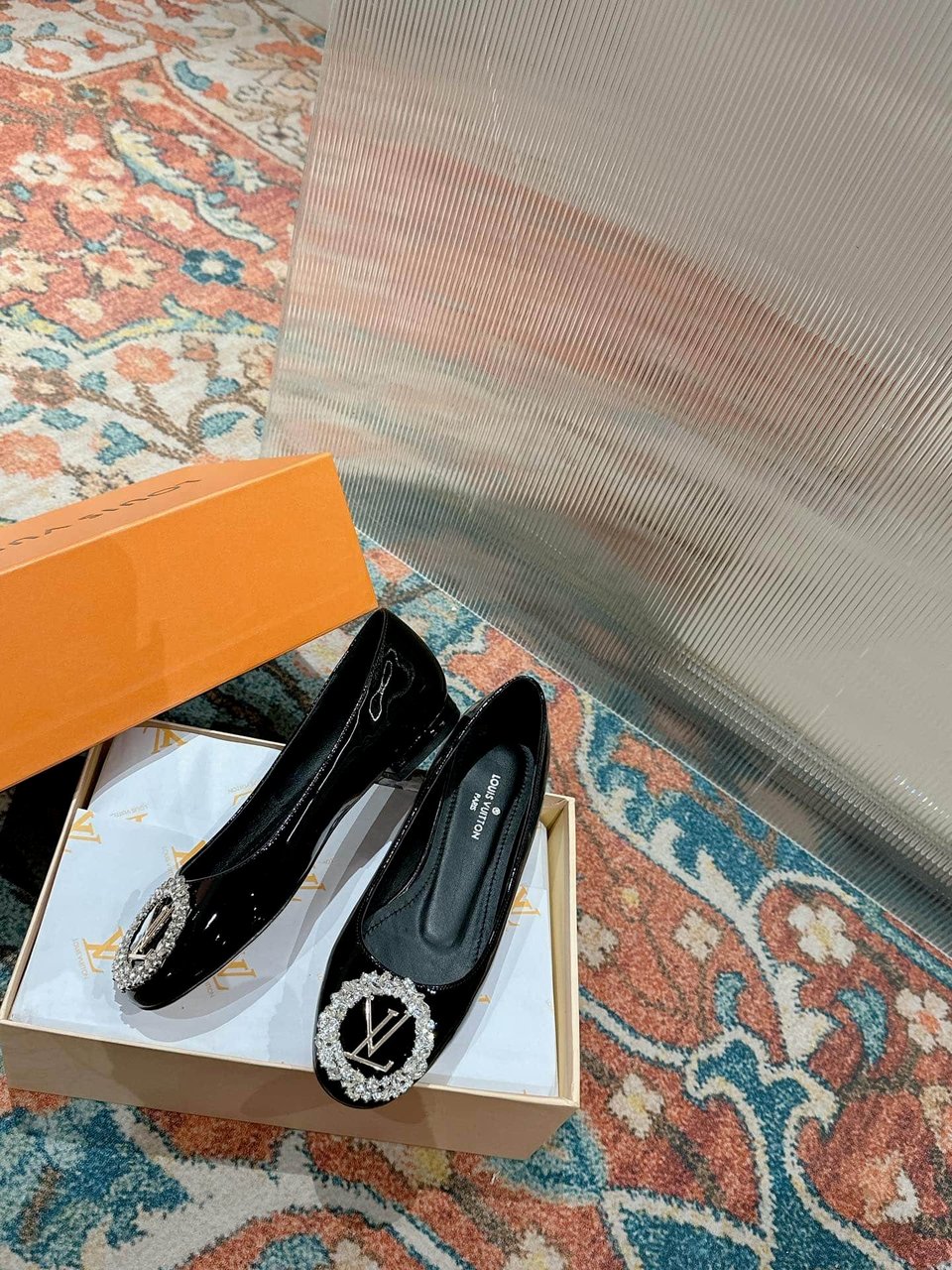 Louis Vuitton Crystal Lv Ballet Flats Black view 8