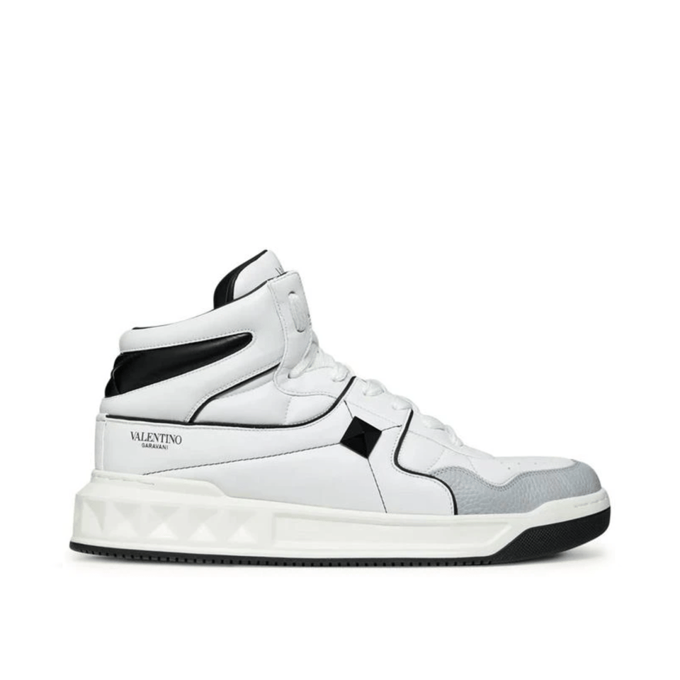 Valentino One Stud Mid-Top Calfskin Sneaker White Ys0E63Nwn 0N2