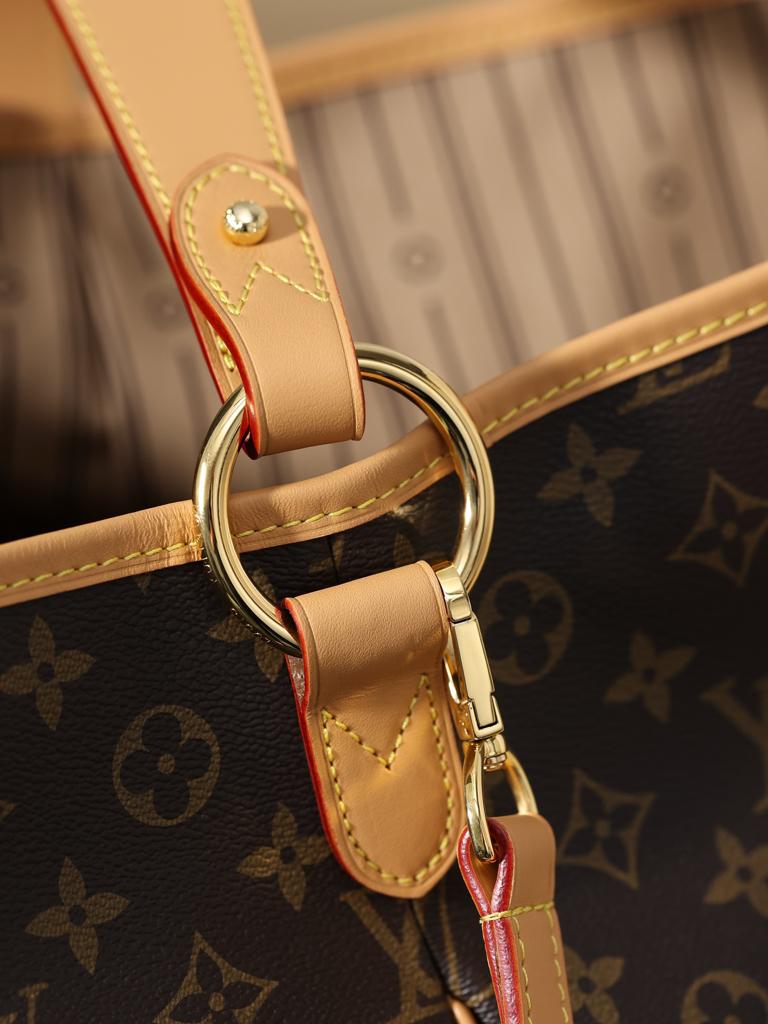 Louis Vuitton Delightful Monogram Bag Brown 40Cm M40352 view 4