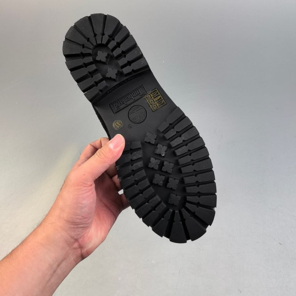 Louis Vuitton Lv X Timberland Boots Black 1Ad73B view 6