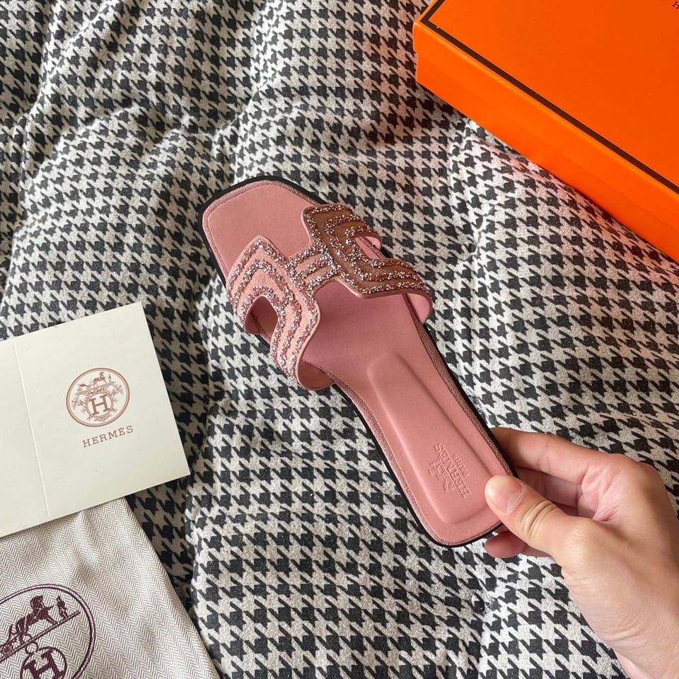 Hermes Oran Sandal Rose Aube view 7