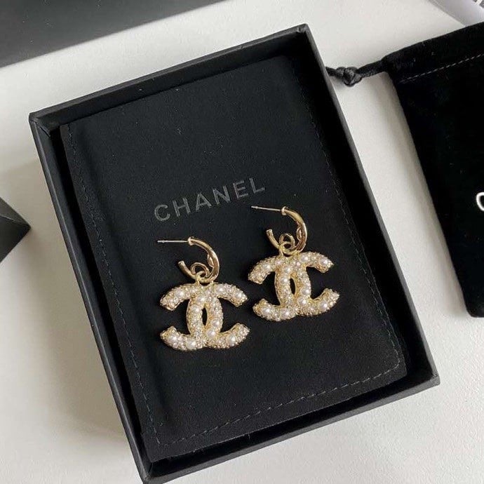 Chanel Cc Earrings view 6