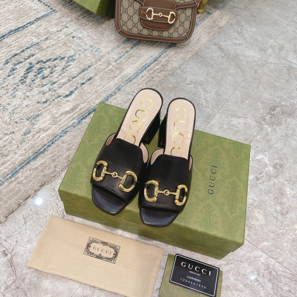 Gucci Women’S Slide Sandal With Horsebit Black view 5