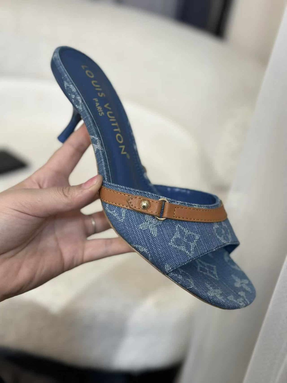 Louis Vuitton Neo Revival Mule Denim Blue 1Acizb view 3