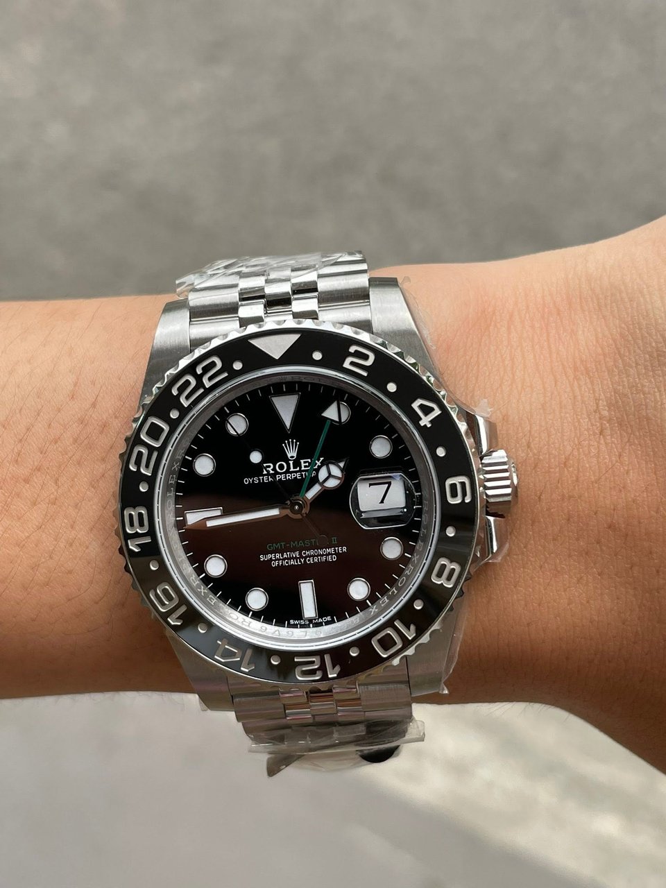 [Super Clone] Rolex GMT-Master II Black Dial 126710GRNR “Bruce Wayne” Jubilee 2024 view 2