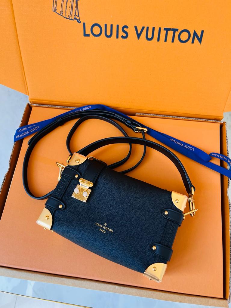 Louis Vuitton PM Side Trunk Bag Black 19cm M23817 view 5