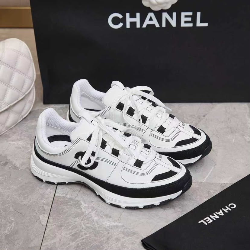 Chanel Lace Up Sneakers White Black view 2