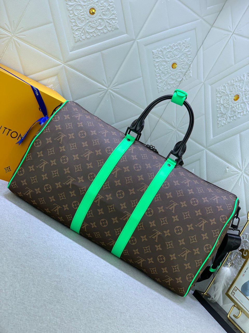 Louis Vuitton Keepall Bandoulire 50 Brown And Mint Line Macassar Canvas M46259 view 4
