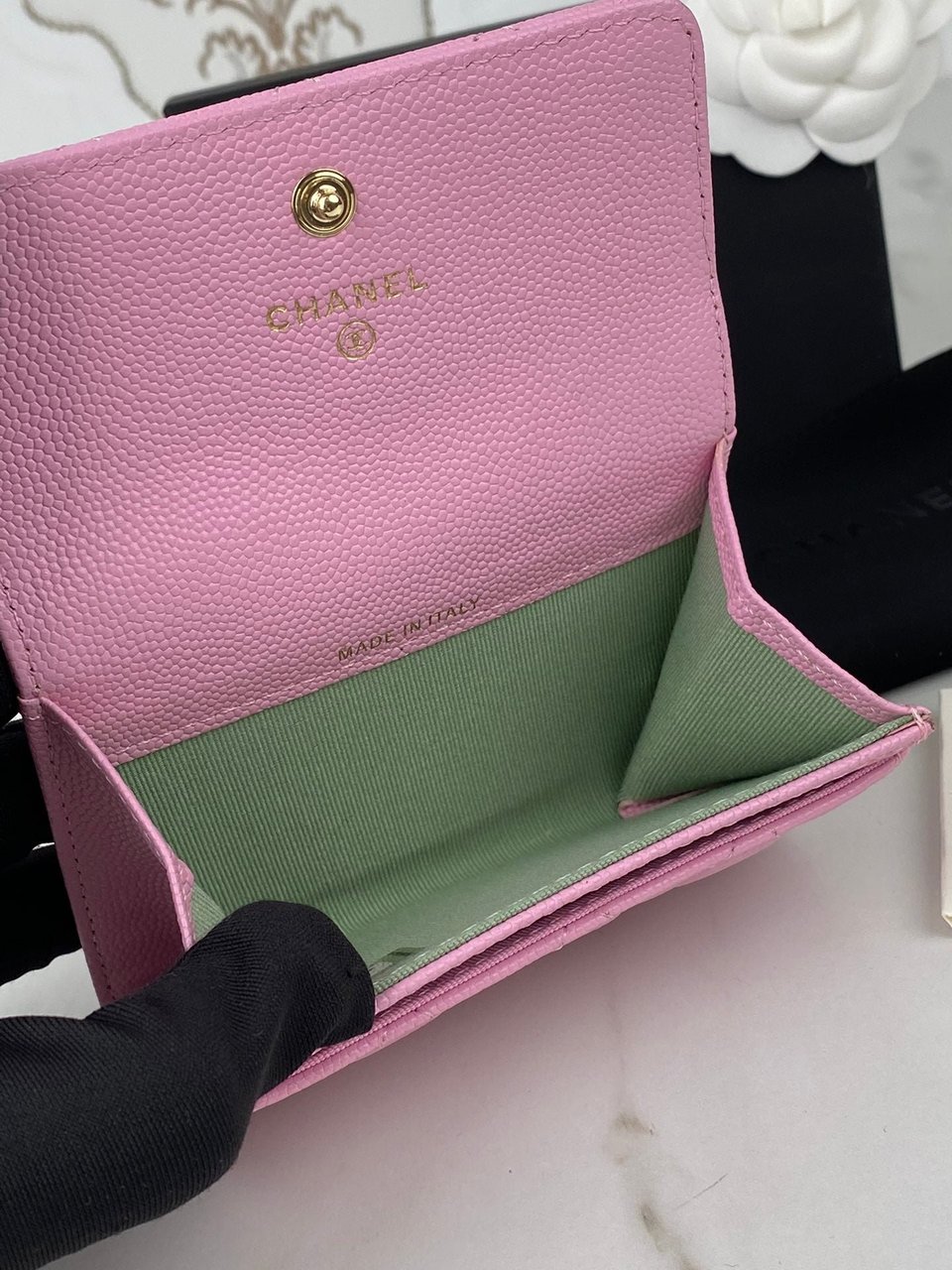 Chanel Flap Card Holder 11 Pink Grained Calfskin Gold Icon view 5