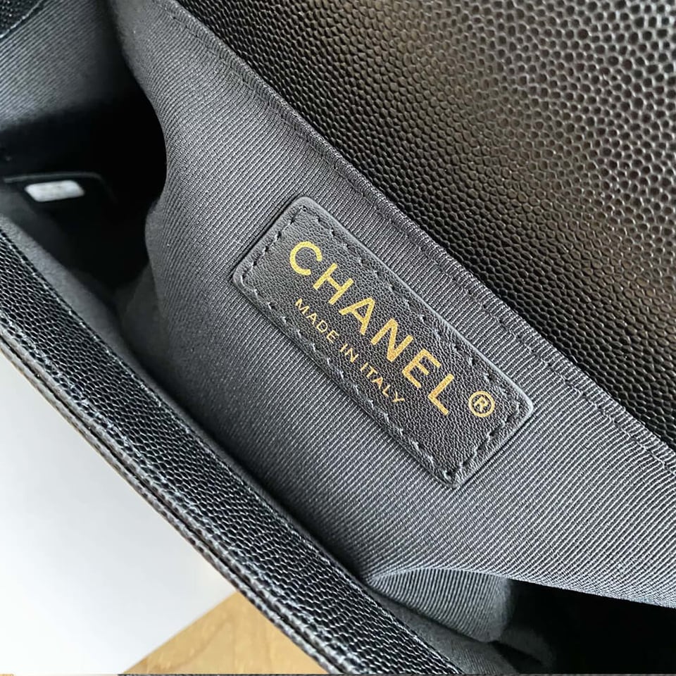 Chanel Le Boy Bag 25cm Black Caviar Leather view 14