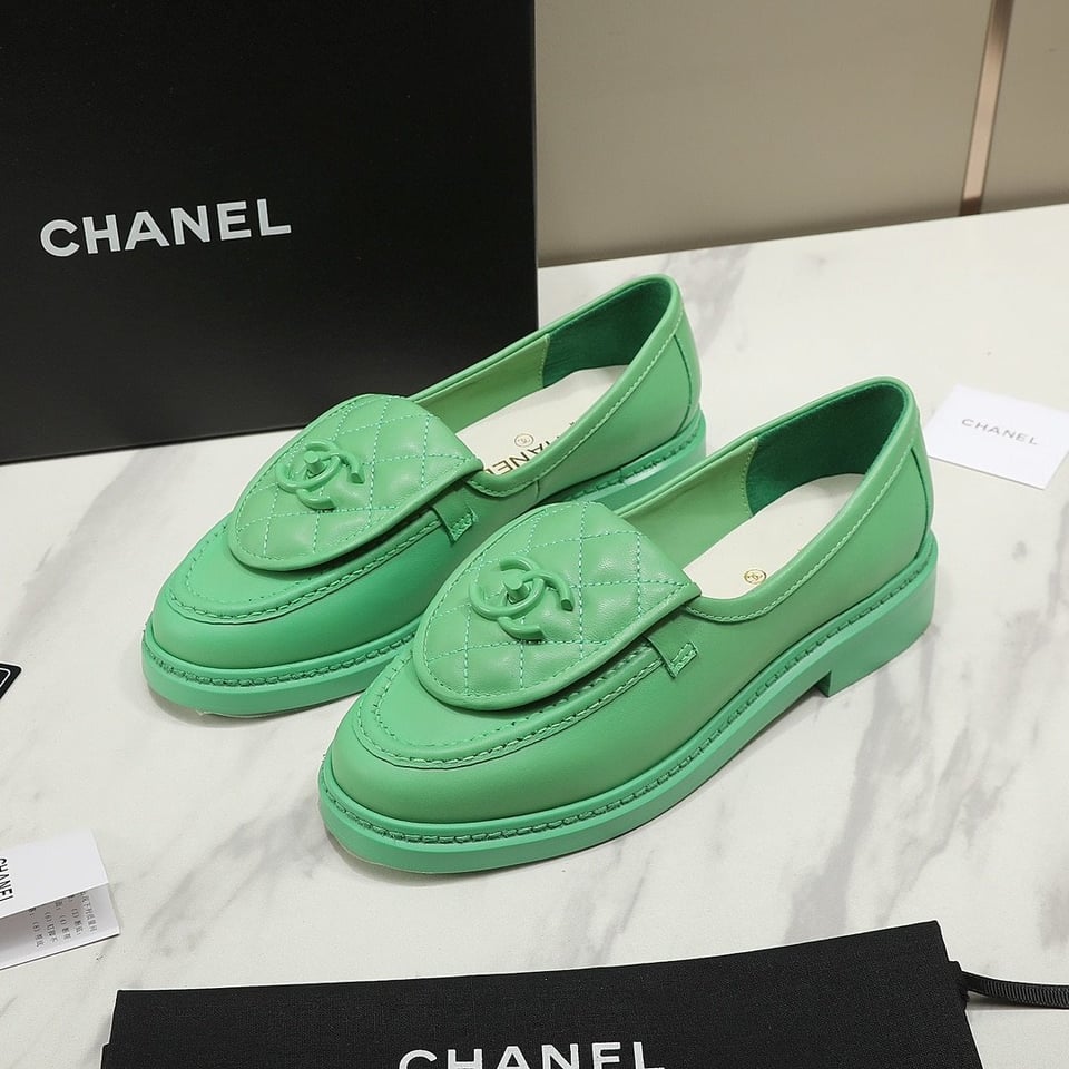 Chanel Cc Nib Turnlock Moccasins Flat Loafers Green view 8
