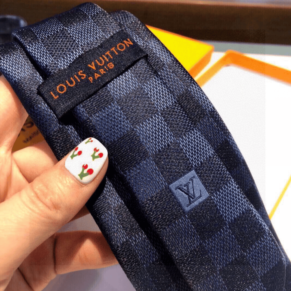 Louis Vuitton Blue Damier Silk Tie For Men view 4