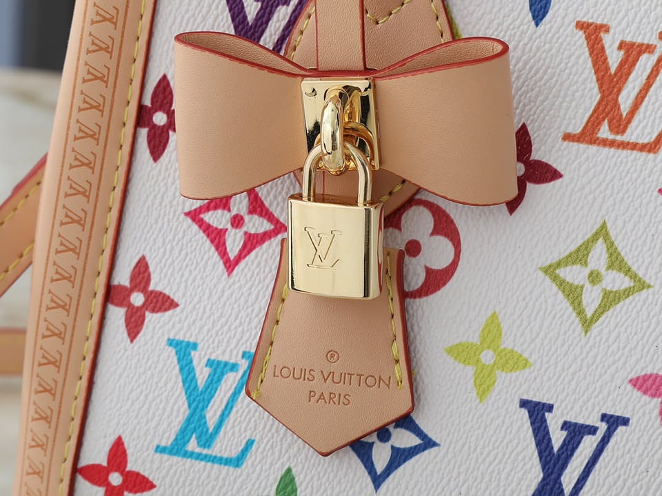 Louis Vuitton OnTheGo PM LV x TM Bag White Multicolore 25cm M27580 view 9