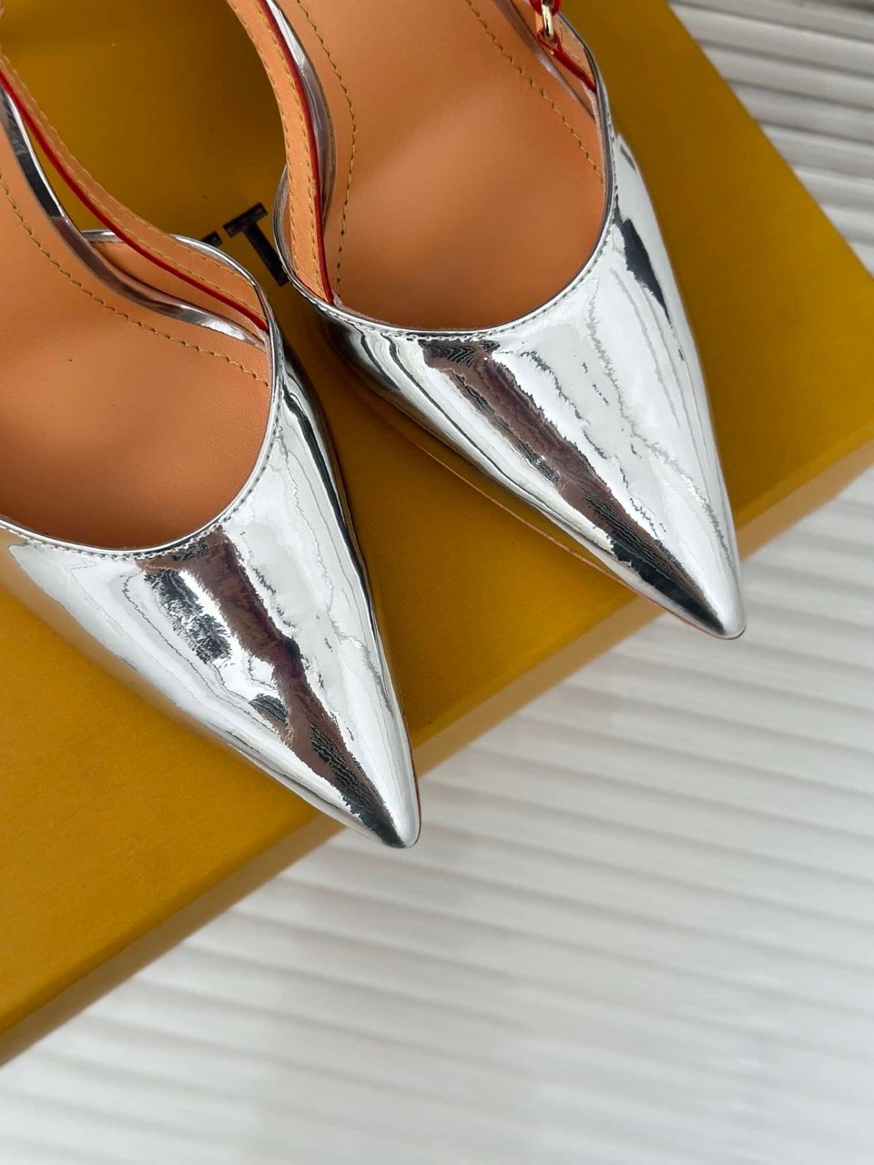 Louis Vuitton Blossom Slingback Pump Silver view 8