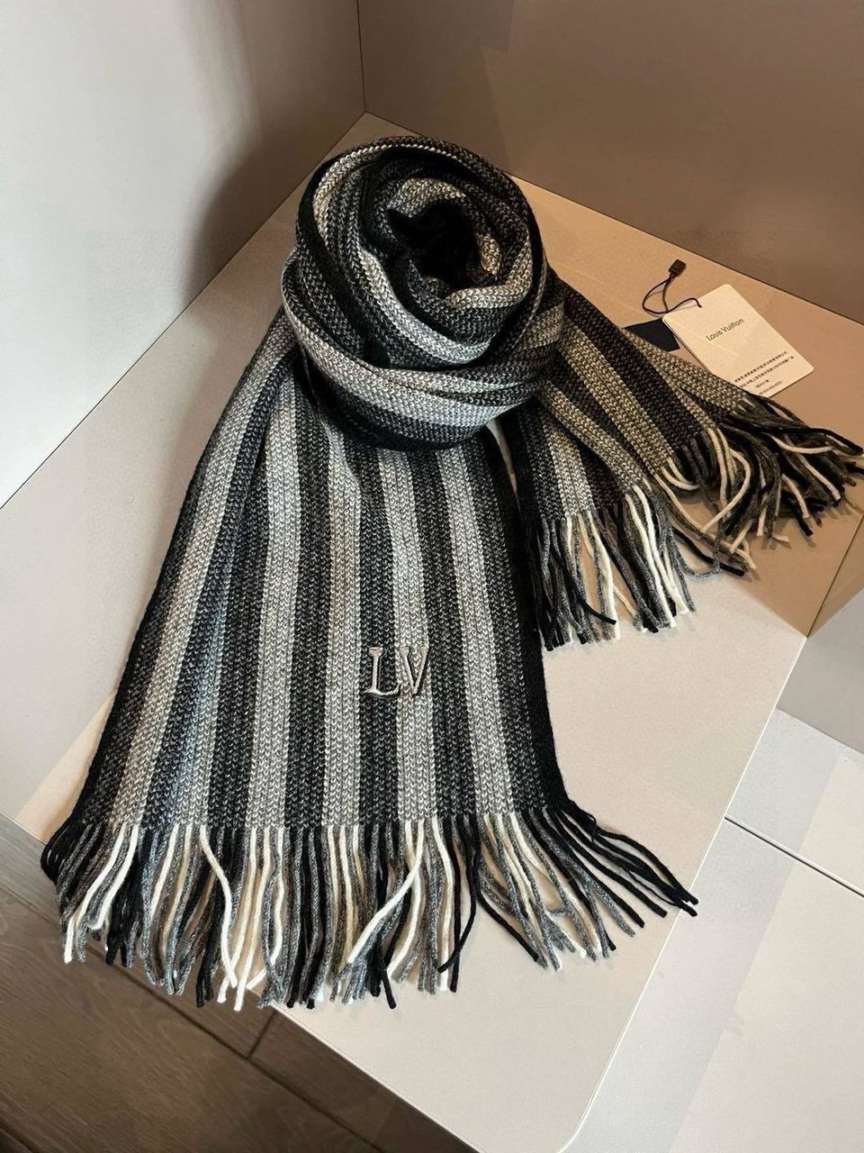 Louis Vuitton Khaki Graphic Scarf For Women 180cm view 2