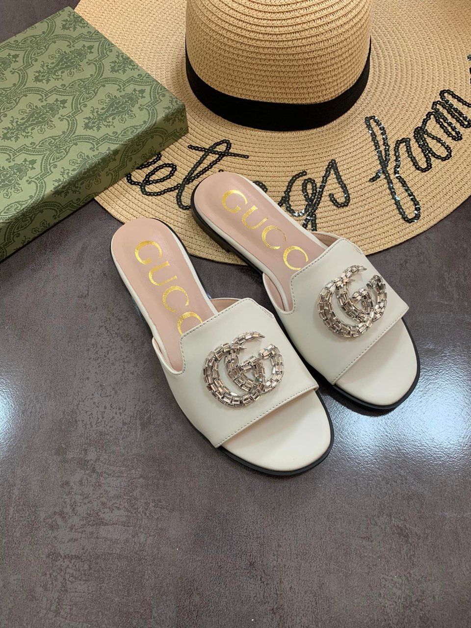 Gucci Double G Slippers Leather Beaded In White view 3