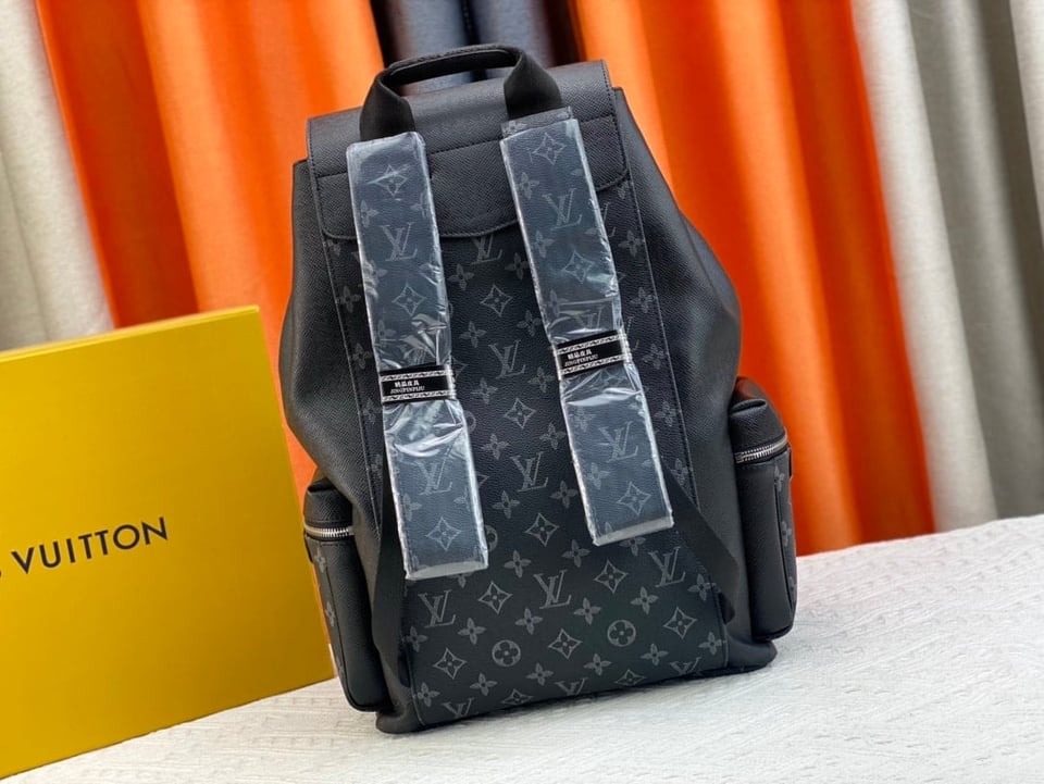 Louis Vuitton Outdoor Backpack Black 45cm Bag For Men view 5