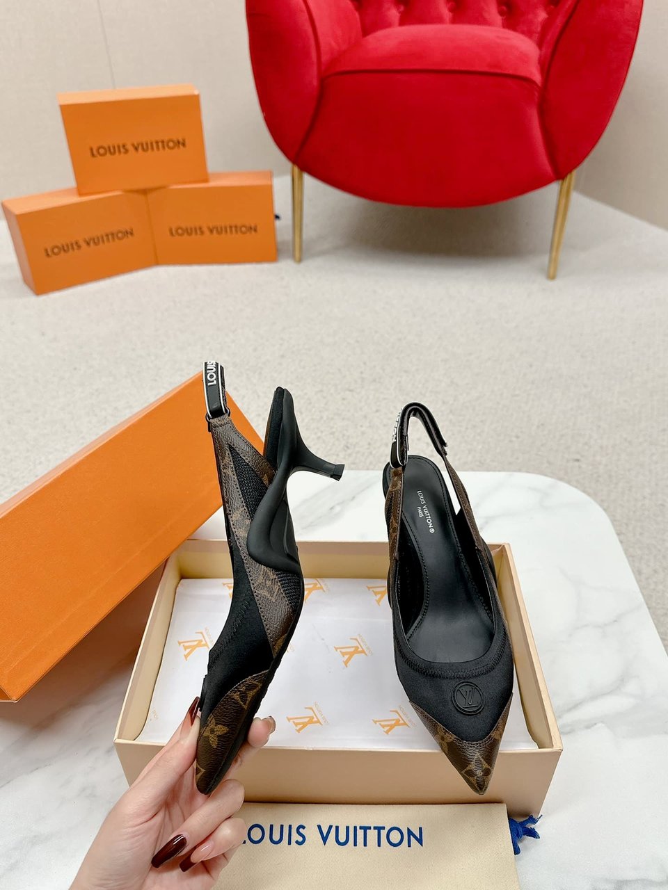 Louis Vuitton Archlight Slingback Pump Black And Brown 1Aadgj view 3