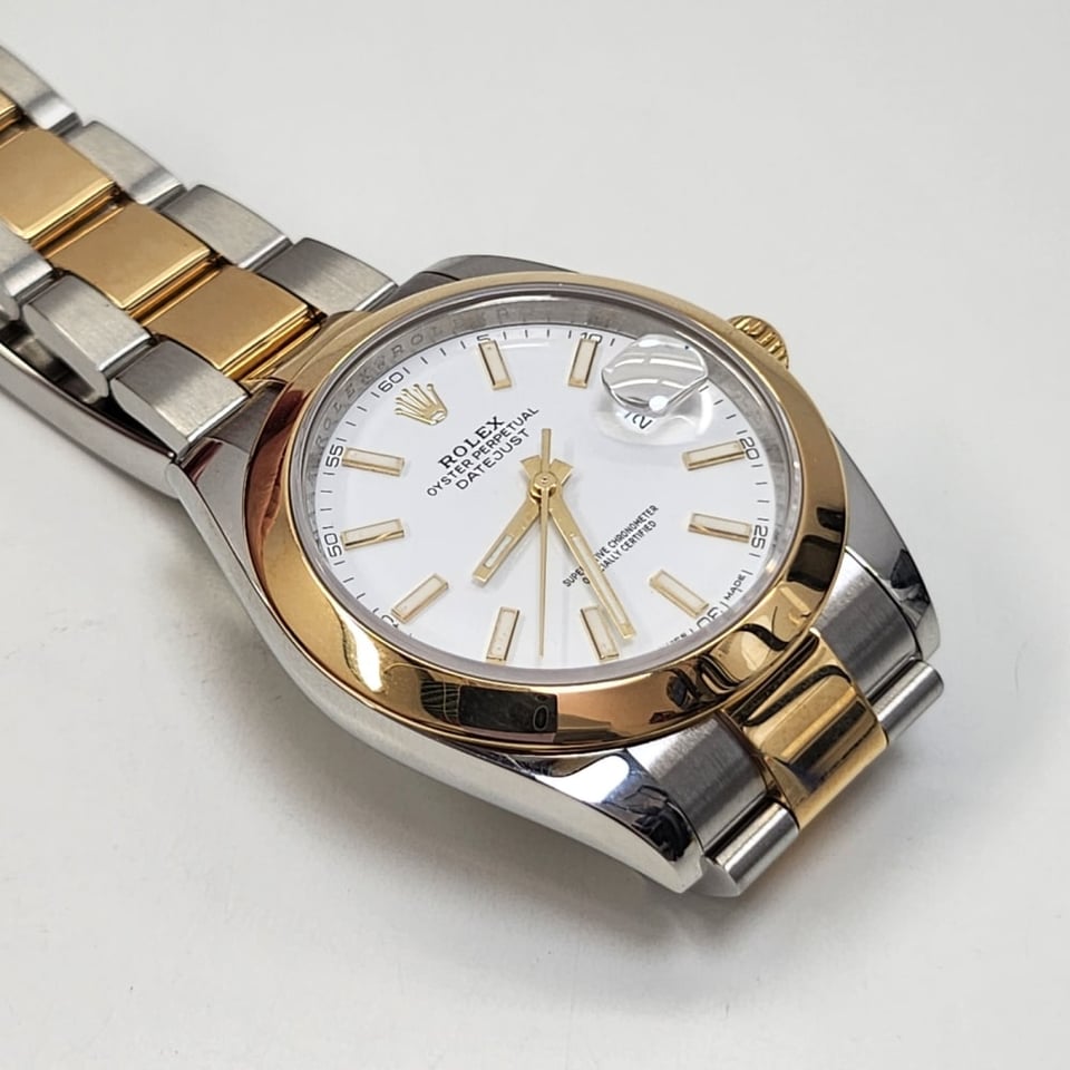 [Superclone] Rolex Datejust 41mm White Dial Smooth Oyster 126303 view 4