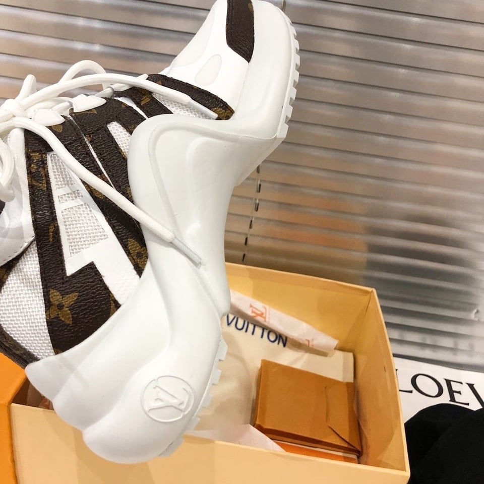 Louis Vuitton Archlight Sneakers White 1A43L1 view 8