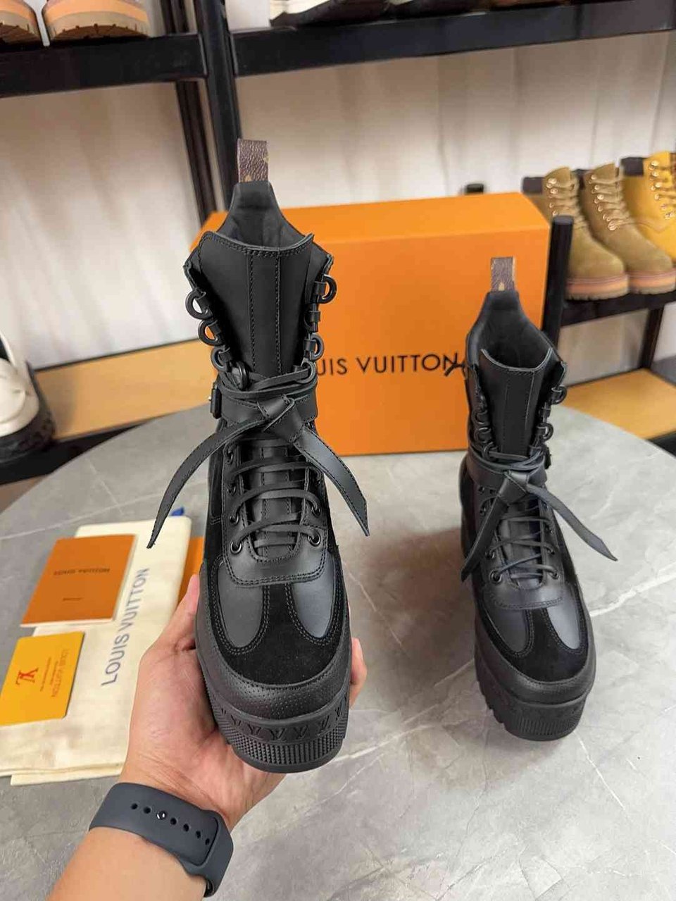 Louis Vuitton Laureate Platform Desert Boot Black 1Ad25F view 4