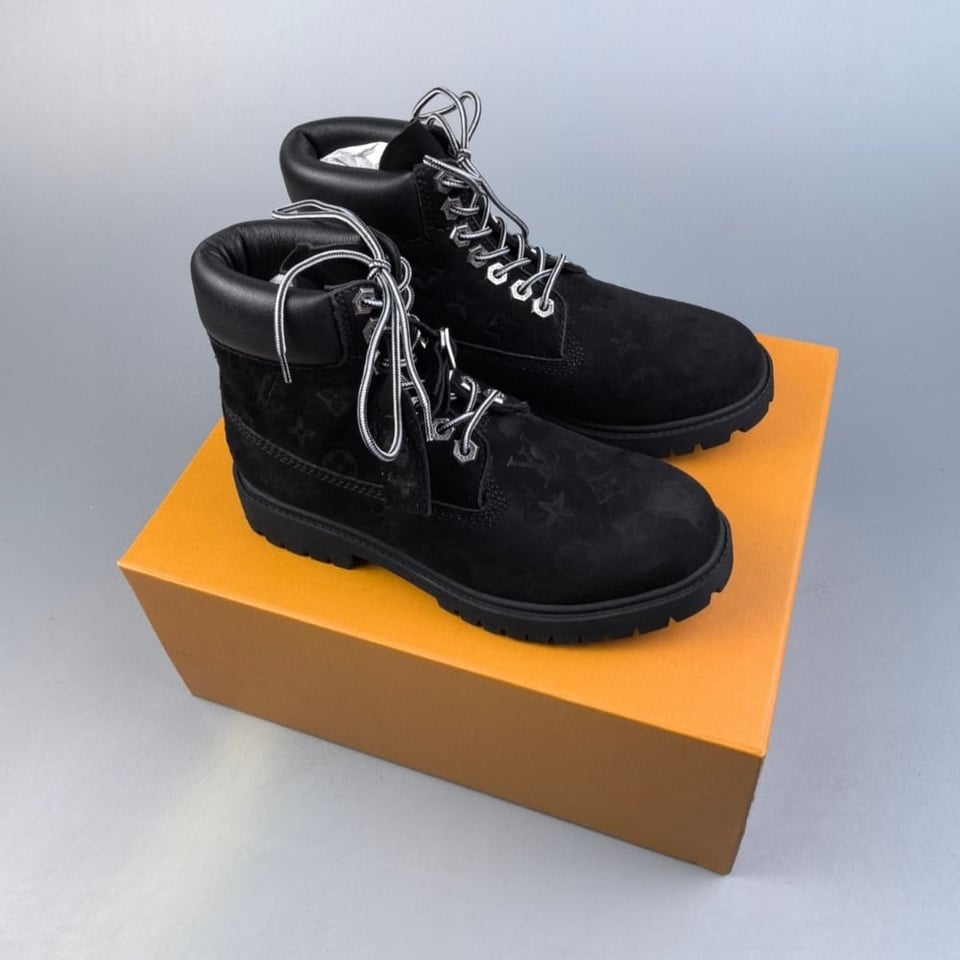 Louis Vuitton Lv X Timberland Boots Black 1Ad73B view 3