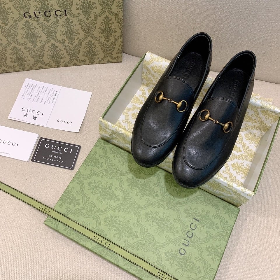 Gucci Women’S Leather Horsebits Loafers Black 414998 Dlc00 1000 view 4