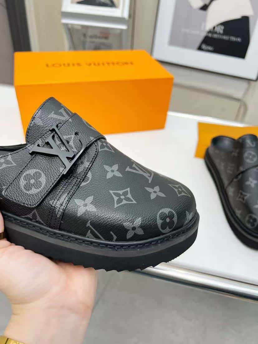 Louis Vuitton Easy Mule Monogram Eclipse view 3