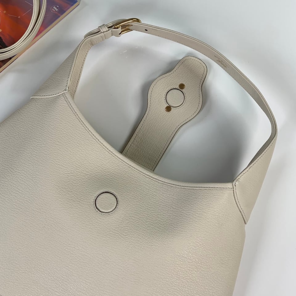 Gucci Cosmogonie Crescent Shoulder Bag Black Leather 39cm view 11