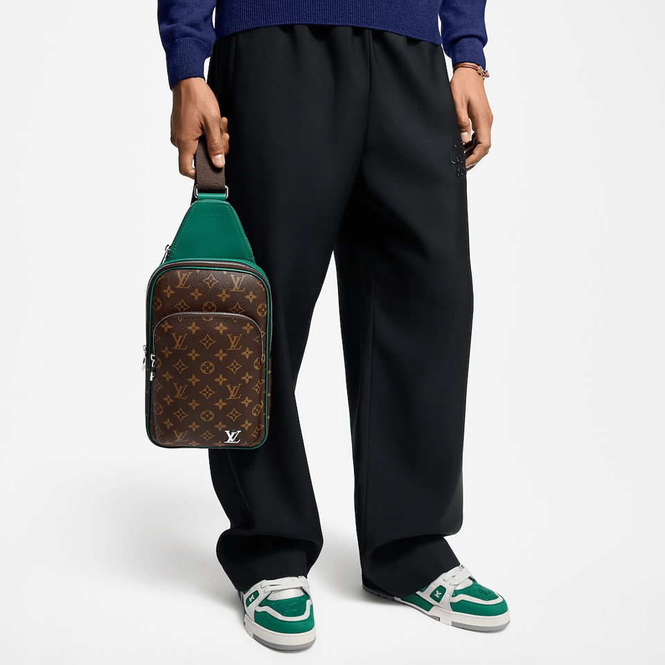 Louis Vuitton Avenue Slingbag For Men M12734 view 7