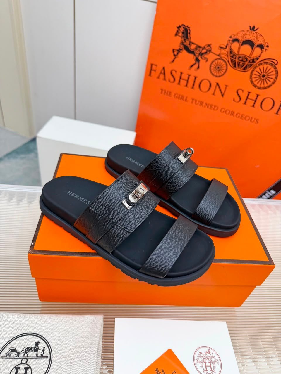 Hermes Jackson Sandal Noir Color Calfskin H242949ZH03390 view 8