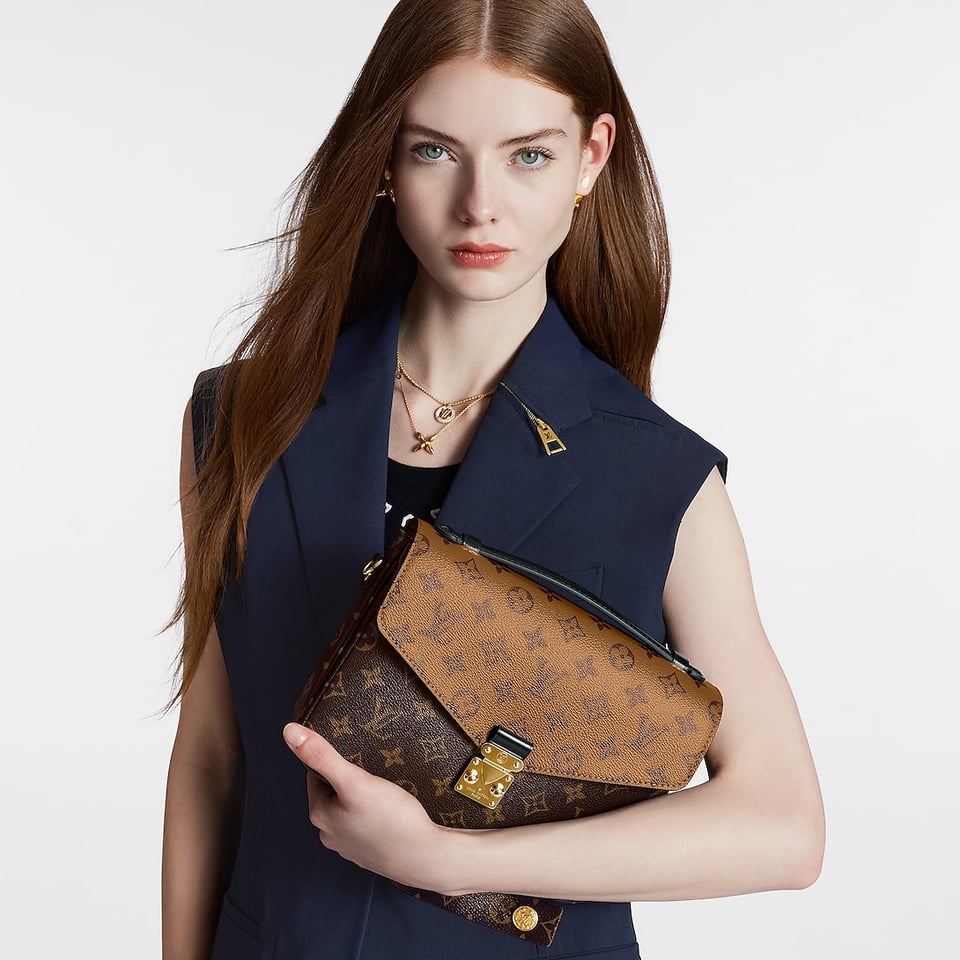 Louis Vuitton Pochette Métis M44876 view 6