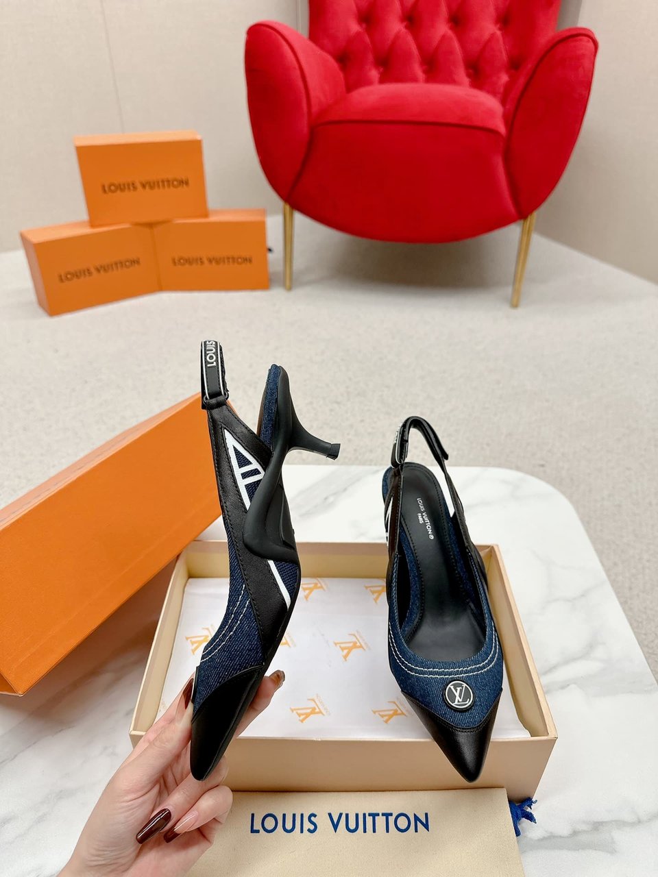 Louis Vuitton Archlight Slingback Pump Black And Denim Blue 1Aabob view 7