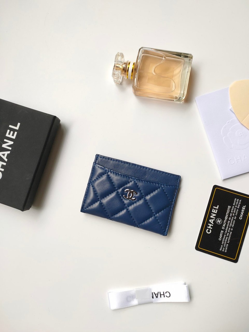 Chanel Card Holder 11.2 Navy Calfskin Gold Icon view 6