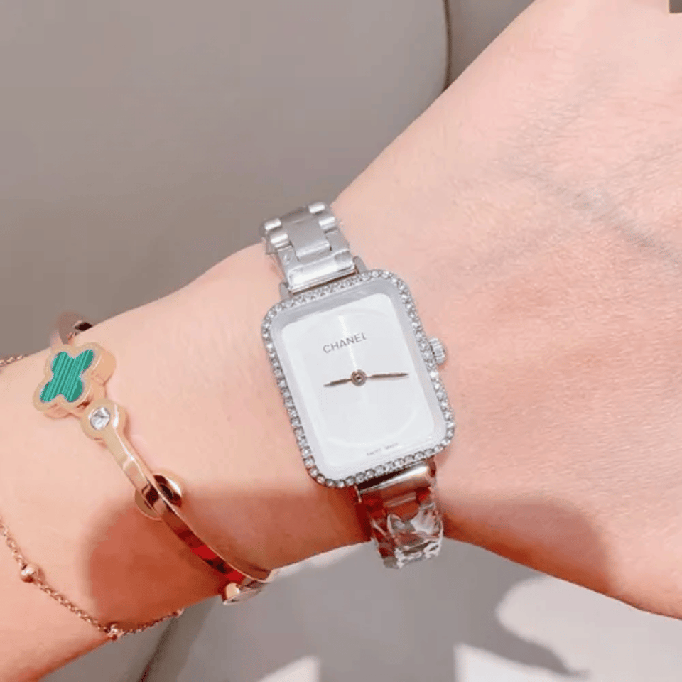 Chanel Première Silver Diamond-Edge Watch White Dial view 3