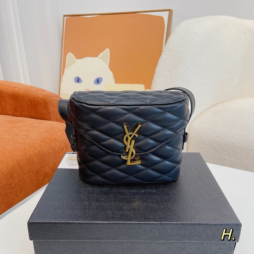 Saint Laurent Women’S June Box Bag Black 19Cm view 3