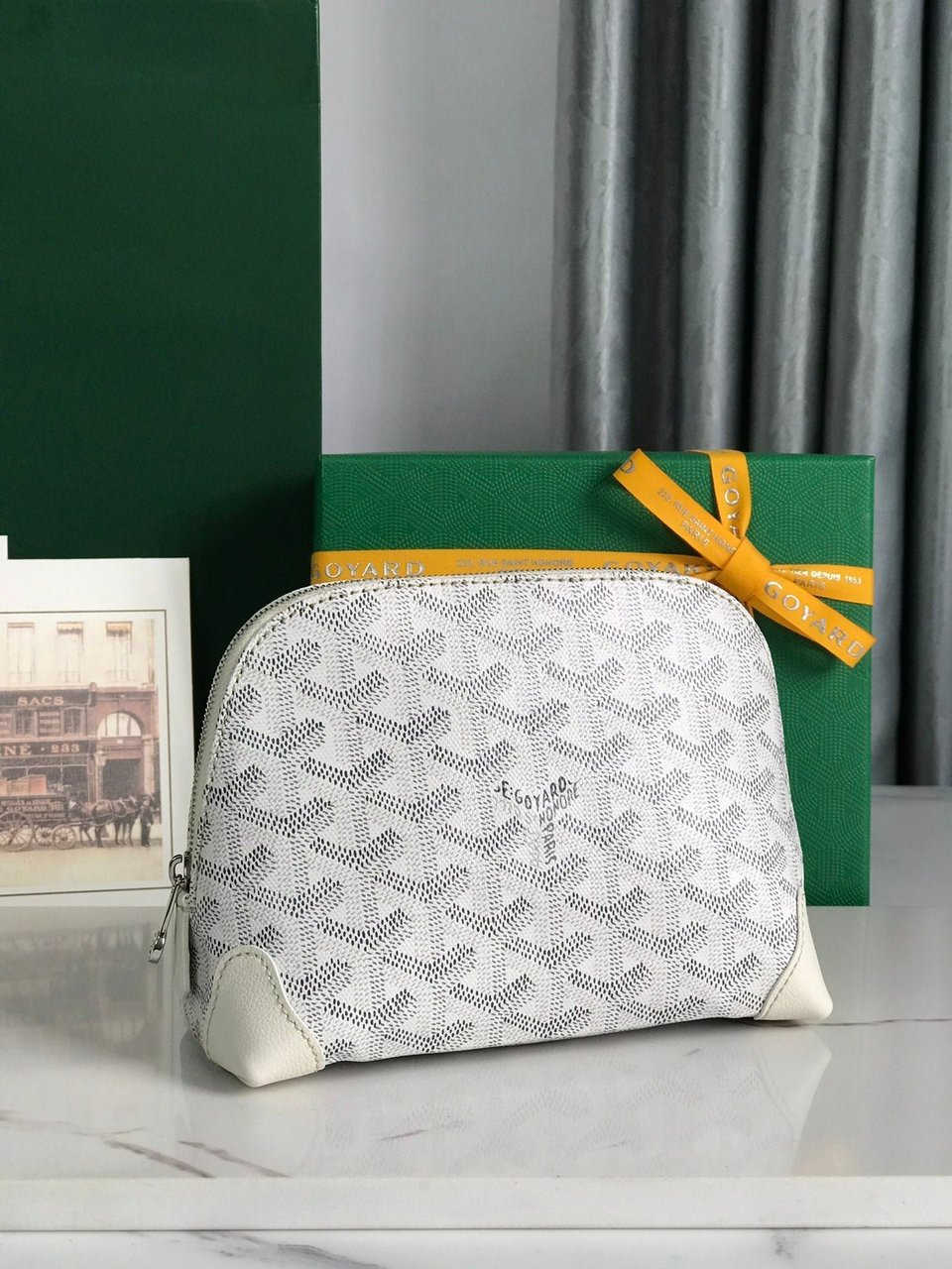 Goyard Vendôme Cosmetic Pouch 17cm White Goyardine Canvas And Calfskin Trim view 9