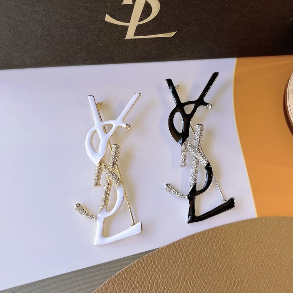 Saint Laurent Ysl Brooch White view 6