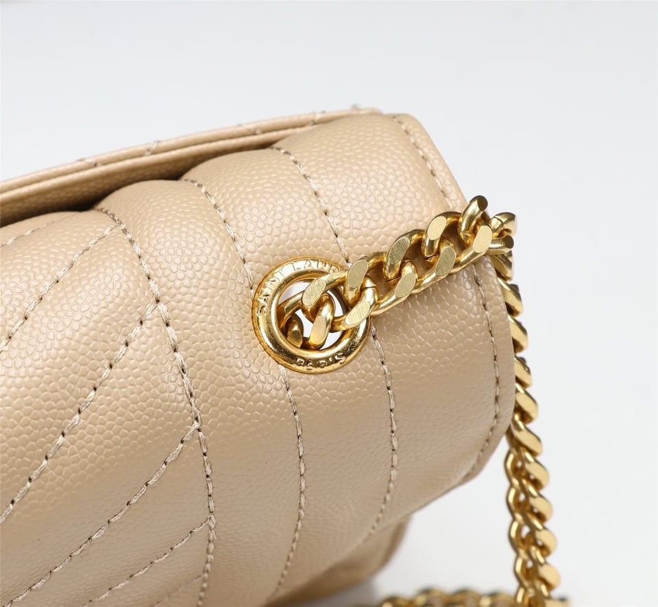 Saint Laurent Envelope Small Bag In Mix Matelasse Grain De Poudre Embossed Beige view 4