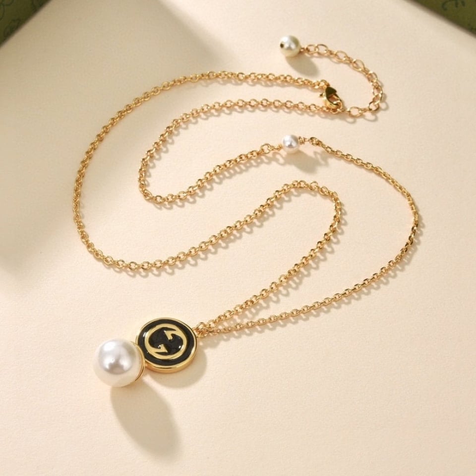 Gucci Blondie Pendant Necklace Gold Tone 774620 I9757 8499 view 4