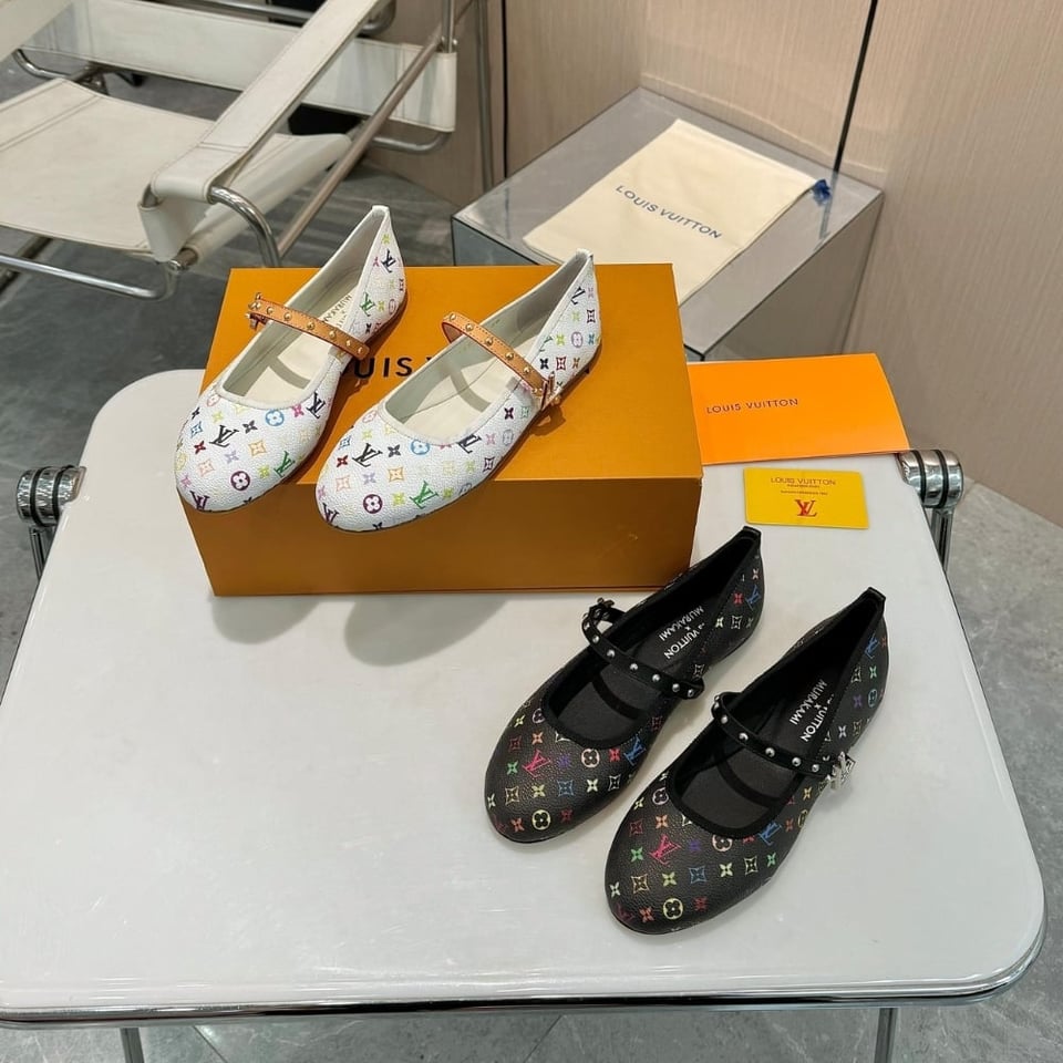 Louis Vuitton X Takashi Murakami Romy Flat Ballerina Black 1Agvc3 view 9