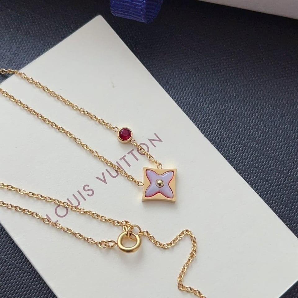 Louis Vuitton Color Blossom Bb Star Necklace Red Gold view 4